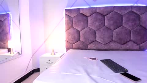 Snapshot of chloe_durand_ chatting on 21, 2, 2025 chloe_durand_ online show from 21, 2, 2025
