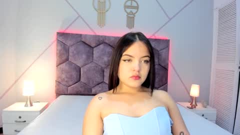 Snapshot of chloe_durand_ chatting on 25, 2, 2025 chloe_durand_ online show from 25, 2, 2025