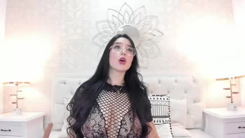 Sara online show from 3, 12, 2025