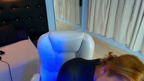 CHLOE online show from 21, 12, 2024