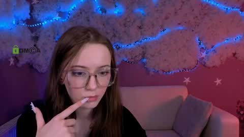 chloe_ley online show from 23, 3, 2026