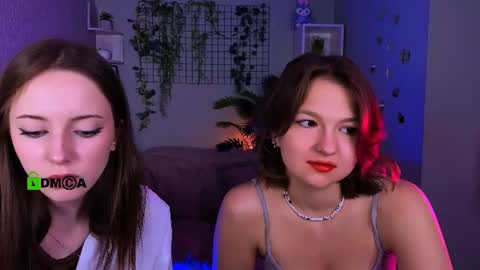 Snapshot of chloe_ley chatting on 15, 6, 2026 chloe_ley online show from 15, 6, 2026