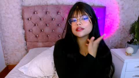 Chloe  online show from 10, 11, 2025