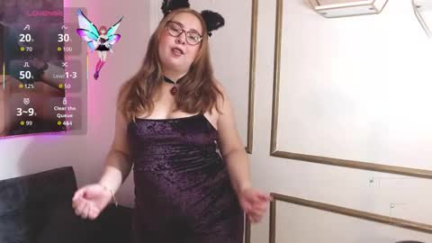 Snapshot of chloe_prg chatting on 1, 10, 2025 chloe_prg online show from 1, 10, 2025