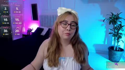 chloe_prg online show from 29, 5, 2026