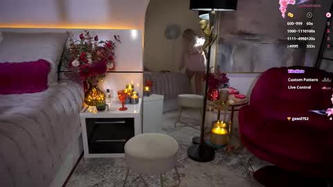 Snapshot of chloe_ri chatting on 4, 10, 2025 . ALL my LINKS online show from 4, 10, 2025