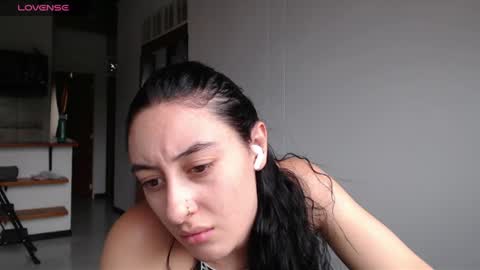 Chloe  online show from 22, 7, 2026