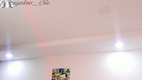 Snapshot of chloee_gardner chatting on 25, 9, 2025 Chloe online show from 25, 9, 2025