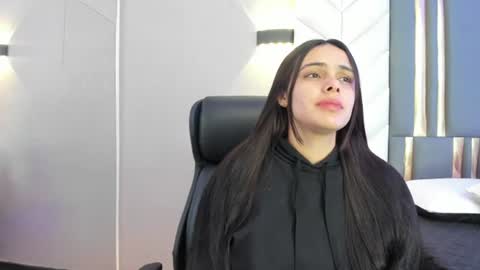 Snapshot of chloeharper_ chatting on 20, 6, 2026 Chloe Harper online show from 20, 6, 2026