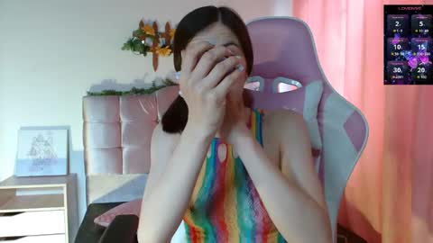 Chloe online show from 4, 3, 2025