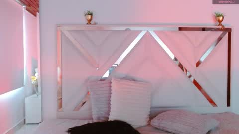 Chloe online show from 29, 9, 2025