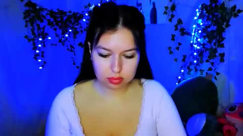 ChloeRicci online show from 18, 12, 2025