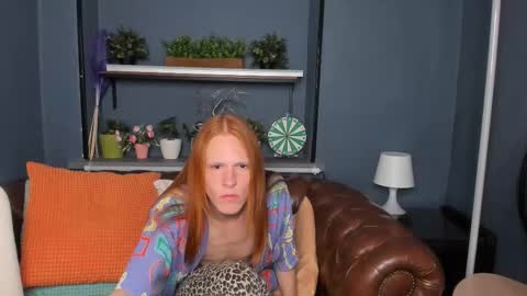 Chloe online show from 21, 9, 2025