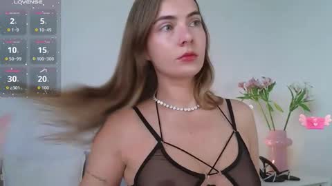 chloi_hes online show from 16, 9, 2025