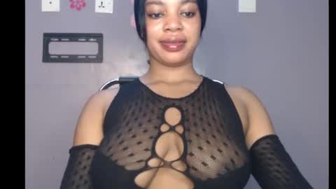 ESTHER online show from 14, 2, 2025