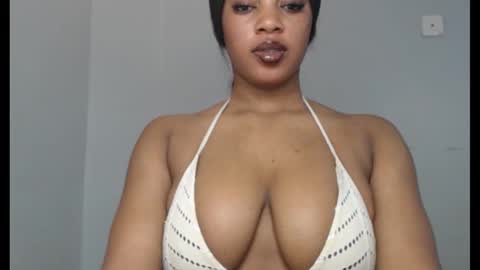 ESTHER online show from 22, 9, 2025