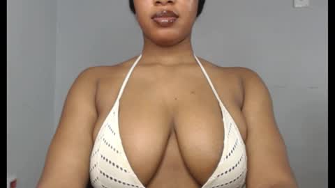 ESTHER online show from 11, 10, 2025