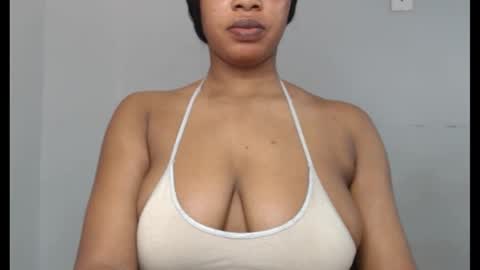 ESTHER online show from 14, 10, 2025