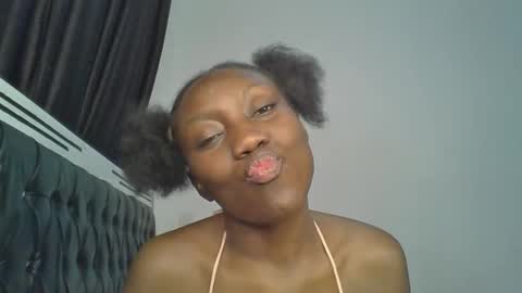 chocobear22 online show from 18, 11, 2025