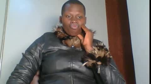 chocolate sabrina24 online show from 1, 12, 2025