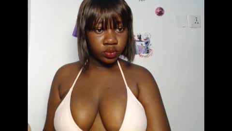 Snapshot of chocolateassgirl61 chatting on 11, 9, 2025 chocolateassgirl61 online show from 11, 9, 2025