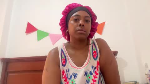 Snapshot of chocolatecakequeen chatting on 10, 11, 2025 ChocolateCakeQueen online show from 10, 11, 2025