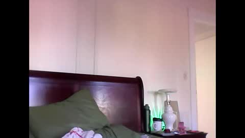 chocolatedrop_ online show from 22, 10, 2025