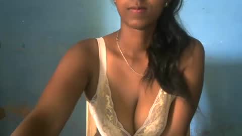 choe03 online show from 5, 11, 2025