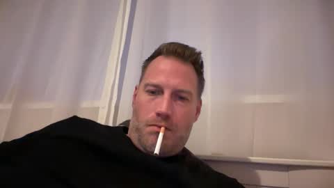 Snapshot of chris2024x chatting on 6, 11, 2025 Christian online show from 6, 11, 2025