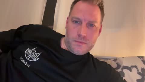 Snapshot of chris2024x chatting on 16, 12, 2025 Christian online show from 16, 12, 2025