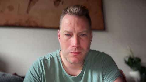 Snapshot of chris2024x chatting on 12, 4, 2026 Christian online show from 12, 4, 2026