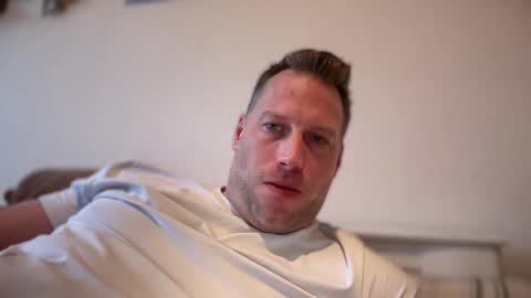 Snapshot of chris2024x chatting on 14, 4, 2026 Christian online show from 14, 4, 2026