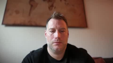 Snapshot of chris2024x chatting on 17, 4, 2026 Christian online show from 17, 4, 2026