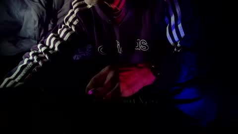 chris526520 online show from 15, 12, 2024