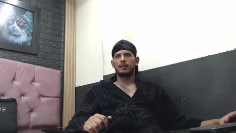 Snapshot of chris_dick2 chatting on 21, 10, 2025 chris_dick2 online show from 21, 10, 2025