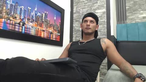 Snapshot of chris_dick2 chatting on 2, 12, 2025 chris_dick2 online show from 2, 12, 2025