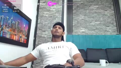 Snapshot of chris_dick2 chatting on 17, 12, 2025 chris_dick2 online show from 17, 12, 2025