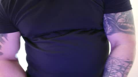 Snapshot of chris_laos chatting on 2, 10, 2025 chris_laos online show from 2, 10, 2025