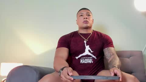 Chriz online show from 6, 3, 2025