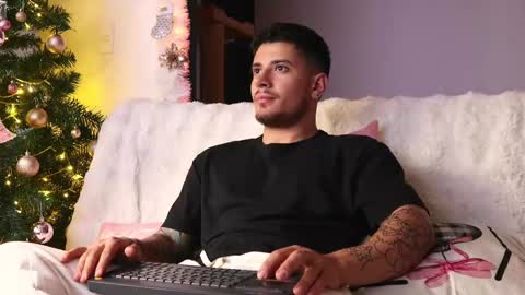 chris_morton online show from 12, 12, 2024