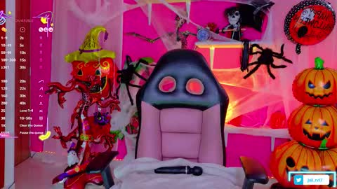 juli   Instagram july rv17 - Twitter juli rv17     online show from 25, 10, 2025