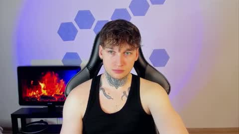 Chris Tyson online show from 8, 3, 2025