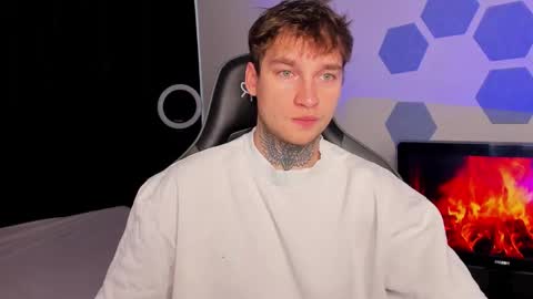 Chris Tyson online show from 6, 10, 2025