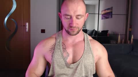 Snapshot of chrisbigbiceps chatting on 12, 2, 2026 chrisbigbiceps online show from 12, 2, 2026