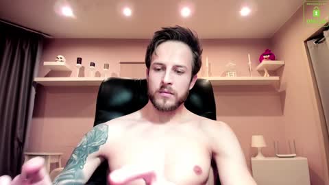 Chris online show from 24, 1, 2025