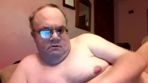 Snapshot of chrismini312 chatting on 27, 5, 2026 Chris The Jerk Off King online show from 27, 5, 2026