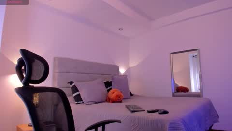 chrismorgan24 online show from 12, 10, 2025