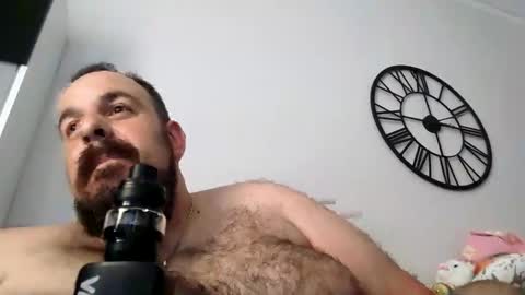 Snapshot of chrisole chatting on 22, 5, 2026 chris ole online show from 22, 5, 2026