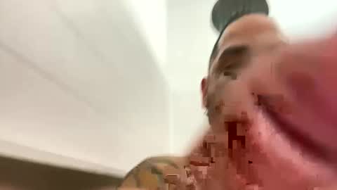 Snapshot of chrisr4203 chatting on 12, 3, 2025 chrisr4203 online show from 12, 3, 2025