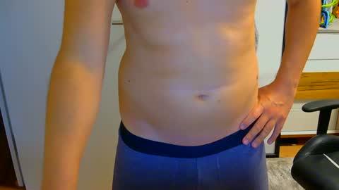 chriss898989 online show from 20, 6, 2026